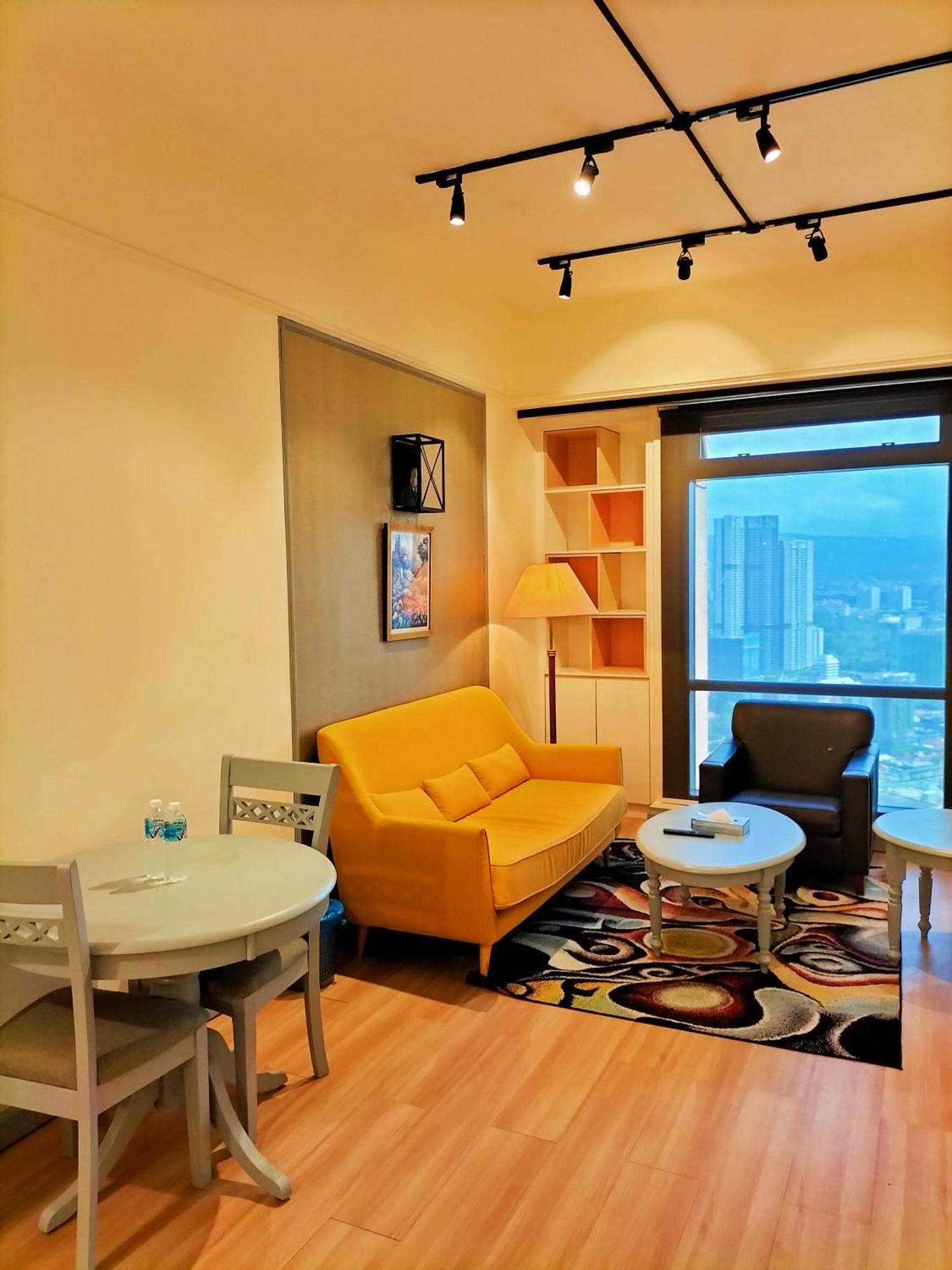 Regal Residences At Berjaya Times Square Kuala Lumpur Luaran gambar