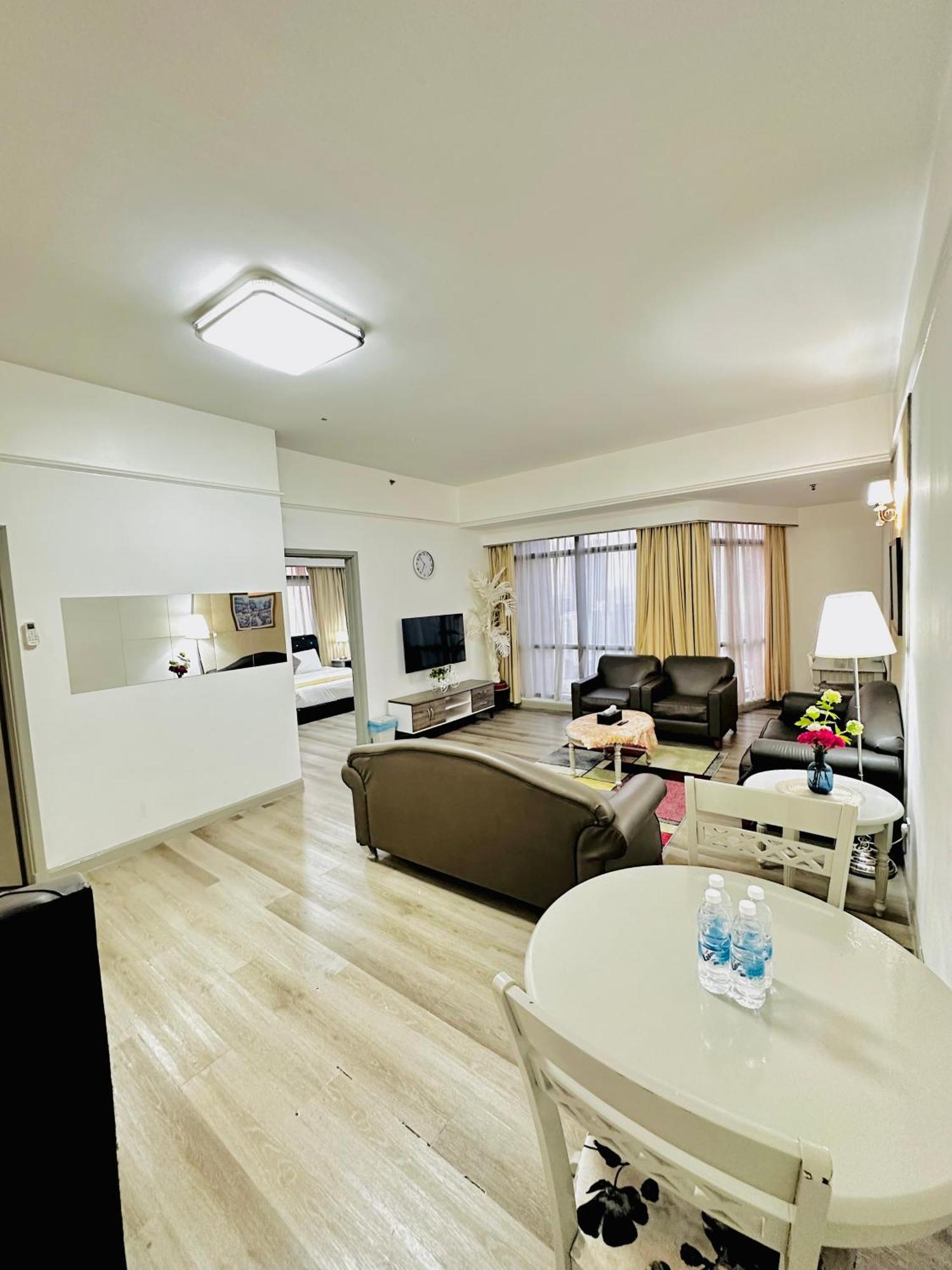 Regal Residences At Berjaya Times Square Kuala Lumpur Luaran gambar