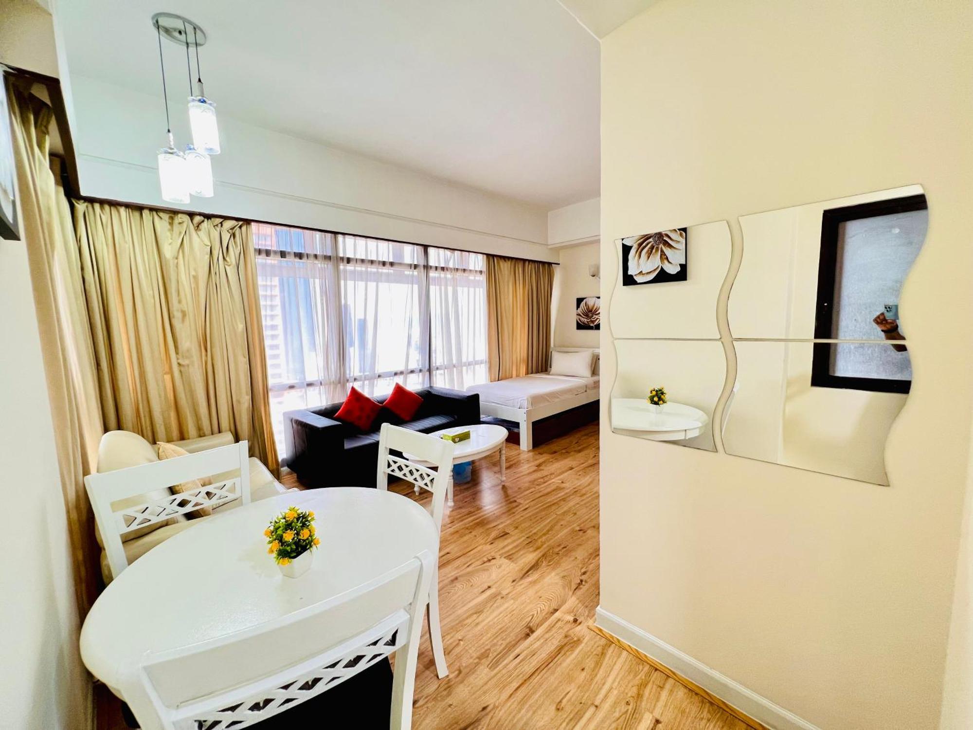 Regal Residences At Berjaya Times Square Kuala Lumpur Luaran gambar